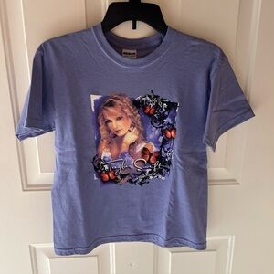 vintage 2007 NWOT Taylor Swift debut album tour t-shirt STAY BEAUTIFUL -youth M